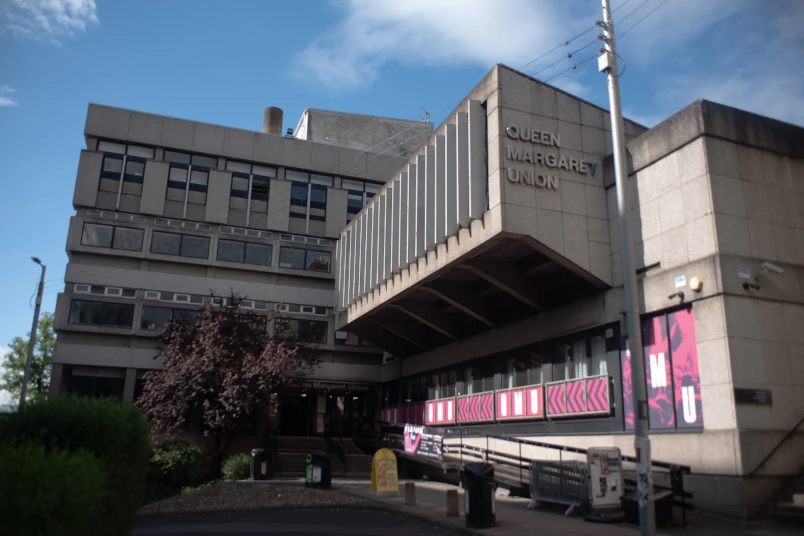 Queen Margaret Union exterior at 22 University Gardens, Glasgow